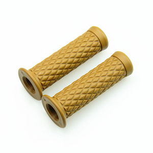 Commercio all'ingrosso universale <span class=keywords><strong>moto</strong></span> Cafe Racer in gomma <span class=keywords><strong>Vintage</strong></span> manubrio impugnatura a mano - Product Image 3