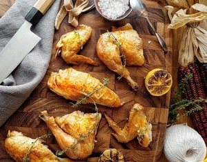 Tagliere in Legno di Acacia Ecologico e Riutilizzabile, Ideale per Uso in Cucina e Servizio Salumi - Product Image 5