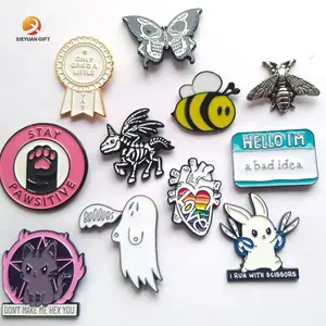 Lencana Pabrik Desain Kustom Gaya Berkilau Modis Bros Logam Lembut Keras Enamel Lencana Pin Kerah