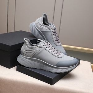 Hot Selling Original Men's Sporty Casual Lightweight Outdoor Walking <b>Shoes</b> <b>with</b> Anti-Slip Foam Lining for Autumn/Spring - Product Image 4