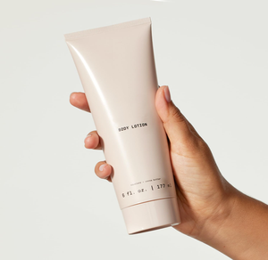 <span class=keywords><strong>Lotion</strong></span> Susu Tubuh Vegan Aloe Vera dengan Infusi Mineral dan Herbal, Krim Pelembap Beraroma, Tidak Mengiritasi untuk Kulit Sensitif - Product Image 1