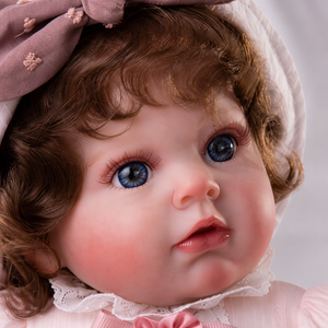 Muñeca Reborn de Vinilo de 24 Pulgadas con Cuerpo Suave, Vestido de Encaje Rosa, Gorro de Satén y Pantalones Bombachos, Muñeca Recién Nacida para Juego de Imitación - Product Image 4