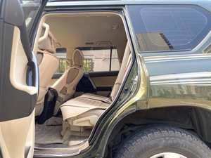 โตโยต้า <span class=keywords><strong>แลนด์</strong></span> <span class=keywords><strong>ครุย</strong></span><span class=keywords><strong>เซอร์</strong></span> ปราโด ปี 2010 รุ่น 2.7 สแตนดาร์ด ออโตเมติก-ปราโด - Product Image 6