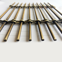 Paravent en maille d'acier inoxydable plaqué laiton antique, couleur personnalisée, largeur max. 1,5 m, longueur max. 3 m, surface ouverte 71 %, pour halls d'hôtel