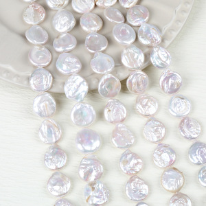 Nueva Llegada de Perlas Barrocas Naturales de Agua Dulce para Joyería DIY, Botón Ovalado en Blanco y Rosa, Disponible en Stock - Product Image 1