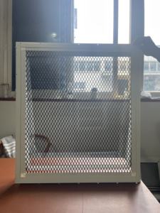 MINGLEI Fenêtre de poulailler encastrée Ventilation inclinée en aluminium pour abri pour animaux Fenêtres pour poulailler - Product Image 4