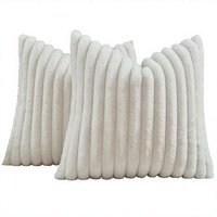 Lot de 2 Housses de Coussin en Fausse Fourrure Solide, Douces et Moelleuses, Rayées, Style Nordique Moderne, 45x45 cm, Crème