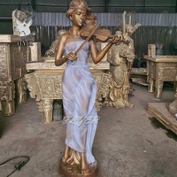 Sculpture de fille debout au Design moderne avec oiseau en Bronze, Sculpture de jardin en Bronze, taille réelle, Statue de fille en Bronze