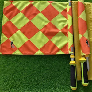 2 Buah Bendera Wasit Profesional yang Dapat Diputar dan Dilepas untuk Acara Sepak Bola Resmi, Bendera Wasit Tahan Air dengan Tas PU - Product Image 1