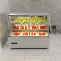 Vitrine Réfrigérée Commerciale Courbée Anti-Buée pour Gâteaux, Idéale pour Présentation de Desserts de Mariage - Meilleures Ventes