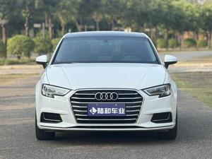 <span class=keywords><strong>La</strong></span> voiture d'occasion <span class=keywords><strong>la</strong></span> <span class=keywords><strong>moins</strong></span> chère et <span class=keywords><strong>la</strong></span> plus populaire, <span class=keywords><strong>Audi</strong></span> A3 modèle 2018, modèle 30e anniversaire, limousine 35 TFSI modèle élégant - Product Image 1