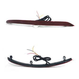 Nouvelles feux arrière LED de conversion pour barre lumineuse, feux de freinage, clignotants et feux antibrouillard arrière 12V 18W pour <span class=keywords><strong>Bora</strong></span> 19-21 - Product Image 2
