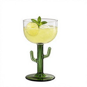Verres à cocktail transparents en borosilicate faits à la main de 320 ml, sans plomb, coupe Martini, verres à margarita, verrerie de bar réutilisable en gros - Product Image 2