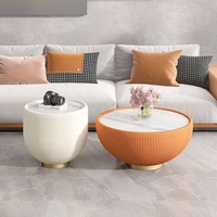 Ensemble de tables basses nordiques, pièce design créative, style moderne luxe léger pour petits salons, plateau aspect marbre, cuir