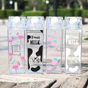 Bouteille d'eau en carton de lait en plastique PC vierge avec logo personnalisé avec gobelets de voyage et de jus d'<span class=keywords><strong>escalade</strong></span> en plein air - Product Image 5