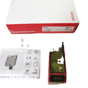 เซ็นเซอร์ตรวจจับแสงแบบสะท้อนกระจาย Leuze Electronic HRT 96 พร้อมระบบตัดแสงรบกวนจากพื้นหลัง รุ่น HRT 96M/A-1670-800-44 - Product Image 5
