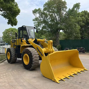 Chargeuse sur pneus KOMATSU WA380 d'occasion, 20 tonnes, chargeuse frontale hydraulique, engin de construction - Product Image 1