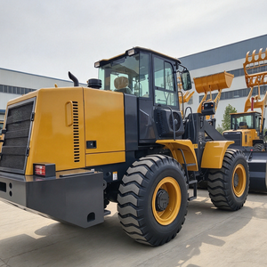 Chargeuse sur pneus à long châssis LW300M, capacité de 9 tonnes, force de rupture élevée, transmission à arbre fixe stable pour travaux de terrassement lourds - Product Image 2