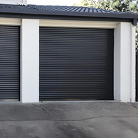 Porte à enroulement en aluminium à glissement fluide et silencieux avec design minimaliste pour les commerces haut de gamme et les complexes résidentiels