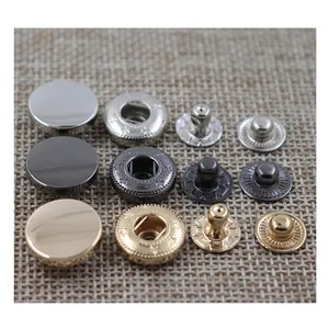 Botón de presión de cuatro partes para abrigo, metal de aleación de zinc plano de color dorado de alta calidad, personalizado por el fabricante