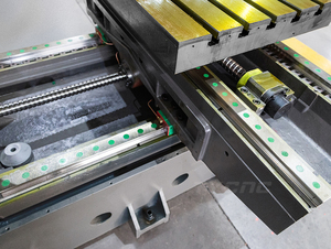 VMC1265 Precios Bajos Centro <span class=keywords><strong>de</strong></span> Mecanizado Vertical CNC Multifunción <span class=keywords><strong>de</strong></span> 3/4/5 Ejes - Product Image 5