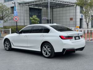 La <span class=keywords><strong>BMW</strong></span> <span class=keywords><strong>i3</strong></span> eDrive35L <span class=keywords><strong>2022</strong></span>, véhicule électrique pur à énergie nouvelle, est maintenant disponible à l'exportation à un <span class=keywords><strong>prix</strong></span> bas. - Product Image 5