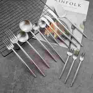 Couverts portugais modernes de luxe en acier inoxydable 18/10 - Product Image 2