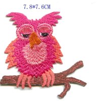 Personnalisé Personnalisé Oiseau Badge Broderie Patch Sergé Tissu Hibou et Perroquet Emblème Entièrement Cousu pour Chapeau Accessoire