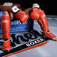 Protège-tibias en cuir PU de haute qualité Anotherboxer, légers et protecteurs, pour le kickboxing, le muay thaï, avec supports de cheville pour protéger les jambes