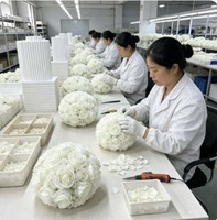 Boules de fleurs en soie blanches JD, sphères florales, centres de table pour mariage, anniversaire, décoration de fête à domicile - Vente en gros par le fabricant