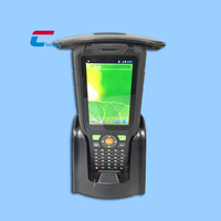 Lecteur RFID portable UHF longue portée ISO18000-6C 860-960 MHz pour l'inventaire des entrepôts