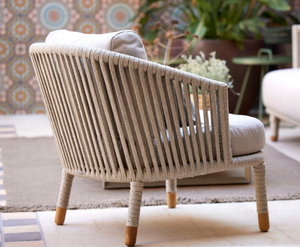 للبيع بالجملة فناء فاخر بتصميم حديث للأماكن الخارجية وسادة ناعمة مقاومة للماء مصنوعة يدويًا من مادة خشب الساج بحبل منسوج يدويًا - Product Image 4