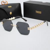 Lunettes de soleil tendance TWOOO T1748 en métal texturé, sans monture, à bords coupés, carrées, nouvelle collection, vente en gros directe usine