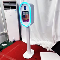 Nouvelle Station Selfie Portable de Luxe pour iPad, 2 Styles, Haute Qualité, Idéale pour la Location lors d'Événements (Anniversaires), Durable, Sûre et Économe en Énergie