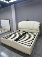 Lit de rangement en cuir souple de luxe, style princesse de dessin animé, minimaliste, français, pour la vente en gros