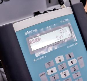 Débitmètre intelligent Emerson Rosemounts Flexim FLUXUS G601, débitmètre à ultrasons portable pour gaz - Product Image 2