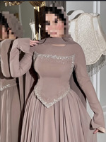 Robe Abaya Musulmane Longue de Luxe Moderne R-841, Col Carré, Élégante et Modeste, pour Soirée et Fête, Abaya de Dubaï Prête à l'Expédition, Douce