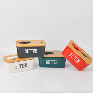 Caja de mantequilla de cerámica nevera caja de mantequilla de queso <span class=keywords><strong>rectangular</strong></span> con cuchillo y tapa de madera - Product Image 1