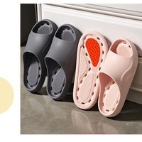 Sandales de douche ouvertes couleur unie, souples et amorties, antidérapantes, imperméables, séchage rapide, avec trous de drainage, tige en EVA, pour femmes