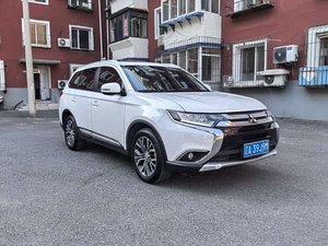 <span class=keywords><strong>Mitsubishi</strong></span> <span class=keywords><strong>Outlander</strong></span> 2017 Usado, Versión Enjoy, 2WD, Automático, Auto de <span class=keywords><strong>Segunda</strong></span> <span class=keywords><strong>Mano</strong></span> - Product Image 3