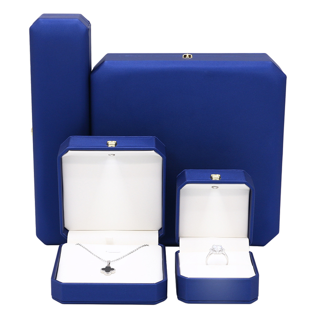 Unique Design Luxury Pu Leather Octagonal Shape Led Jewelry Packing Box Ring Box