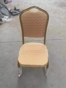 Chaises de mariage d'église en tissu empilables de haute qualité et bon marché, cadre en acier métallique, chaise de banquet d'hôtel utilisée à vendre - Product Image 5