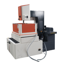 Machine de découpe à fil EDM CNC à vitesse moyenne contrôlée par PLC avec une précision de 0,01 mm et une tension multiple pour la découpe des métaux