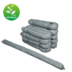 جورب امتصاص صغير عالمي رمادي اللون مقاس 3'×4'، مصنوع من البولي بروبيلين بنسبة 100%، لتنظيف الانسكابات، صديق للبيئة، ماركة NTNICE، موديل US76120 - Product Image 1