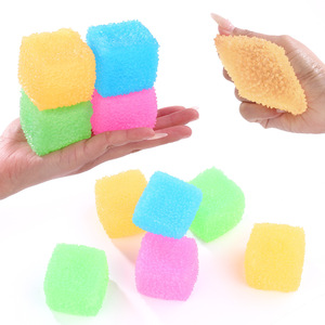 Juguetes de descompresión transfronterizos de malta con textura de libro rojo pequeño, en forma de cubo de hielo, con sonido, de rebote lento y para aliviar el estrés - Product Image 4