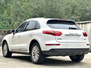 Zotye SR9 2017 2.0T Turbo Manuale 6MT, <span class=keywords><strong>SUV</strong></span> Crossover Sportivo, Guida a Sinistra, Sedili in Pelle, Pneumatici R18, Guida Coinvolgente di Alto Valore - Product Image 3