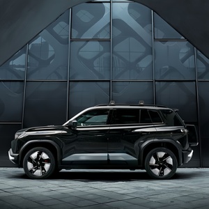 BYD Leopard Titanium 3 EV รุ่น Ultra Edition ระยะทางวิ่ง 501 กม. รถยนต์ไฟฟ้าแบบซีดาน ขับเคลื่อน 4 ล้อ เกียร์อัตโนมัติ พวงมาลัยซ้าย ผลิตที่หูหนาน รถยนต์พลังงานใหม่ - Product Image 3