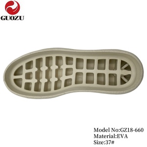 Bottes pour femmes Semelle plate épaisse Semelle extérieure légère en EVA Semelles augmentant la hauteur Chaussures décontractées Conception inspirée du gâteau éponge - Product Image 5