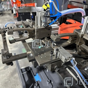 Gran oferta manipulador Industrial <span class=keywords><strong>precio</strong></span> <span class=keywords><strong>Robot</strong></span> manipulador para prensa hidráulica para punzonado <span class=keywords><strong>de</strong></span> Metal JEC máquina <span class=keywords><strong>de</strong></span> alimentación automática - Product Image 3