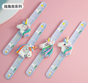 Montre à clipser pour enfants avec motif d'animaux de dessin animé, montre à quartz avec design licorne, chat, mouton, singe, montre à clipser <span class=keywords><strong>en</strong></span> silicone pour garçons et filles - Product Image 6